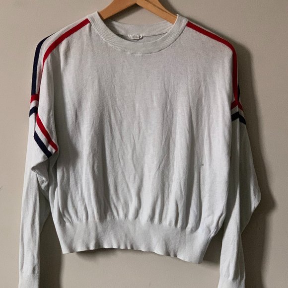 white. blue, and red sweater - Picture 1 of 2